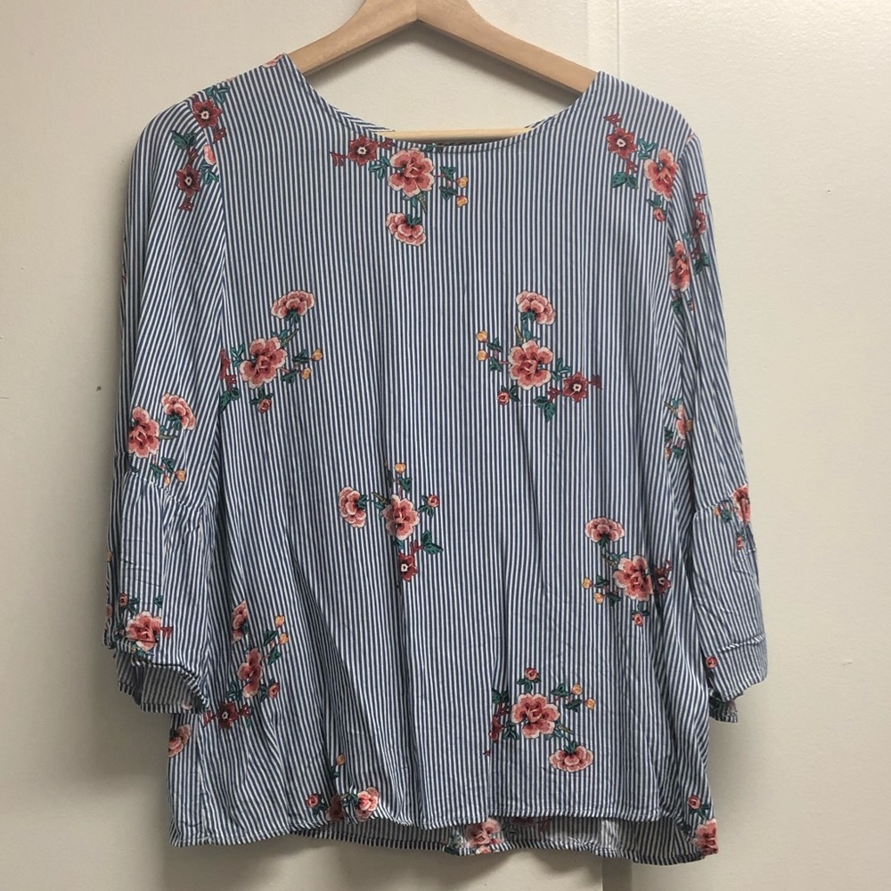 DeFacto striped floral blouse